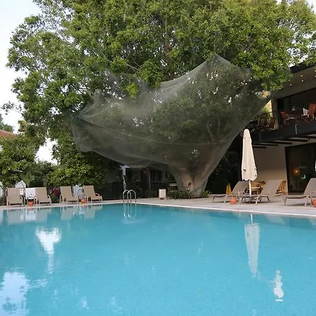 Golden Key Hotel 5*